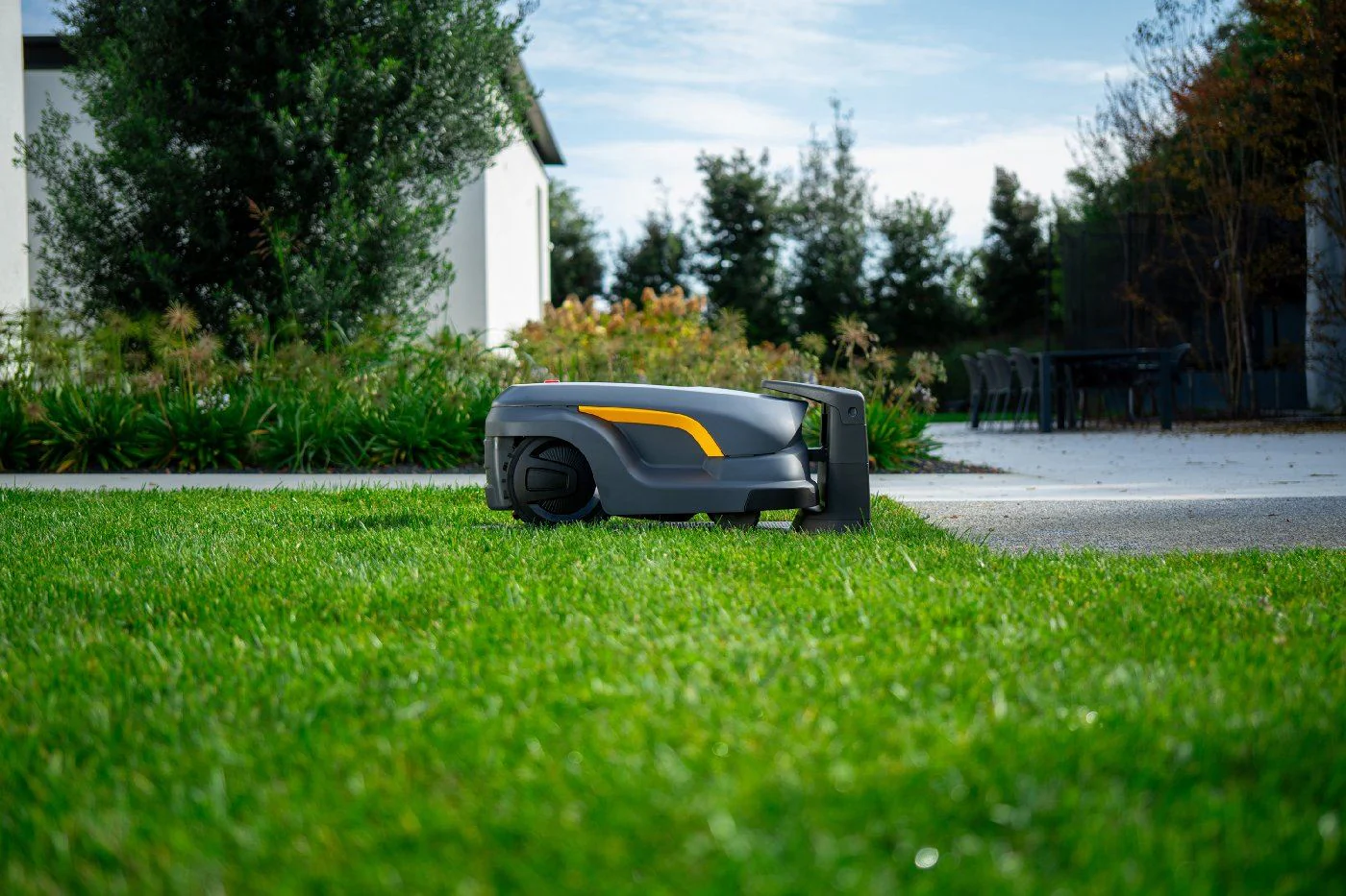 Stiga kabelloser Mähroboter A 140v - mit kostenloser Abdeckung - Image 19