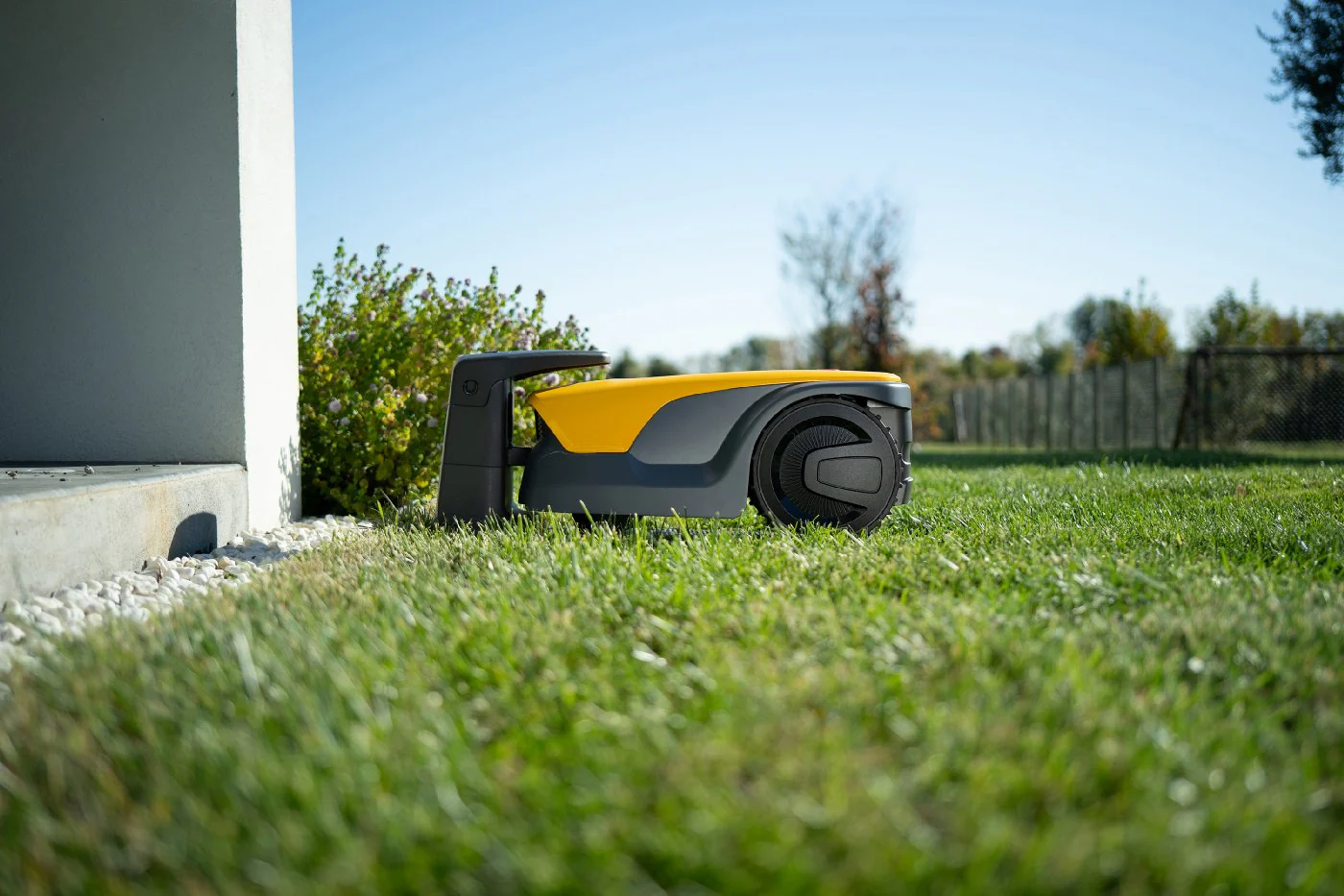 Stiga kabelloser Mähroboter A 25v - mit kostenloser Abdeckung - Image 15